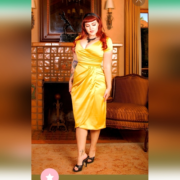AVA FAUX WRAP WIGGLE DRESS IN GOLDEN MUSTARD SATIN - Picture 2 of 3